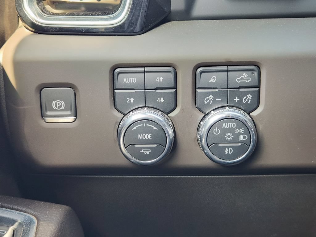 Used 2024 GMC Sierra 2500 Denali w/ Denali Reserve Package AWD/4WD image 21