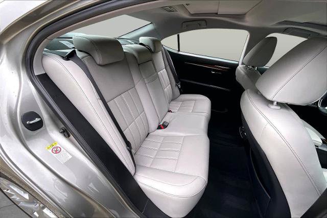 Used 2017 Lexus ES 350 w/ Luxury Package FWD image 19