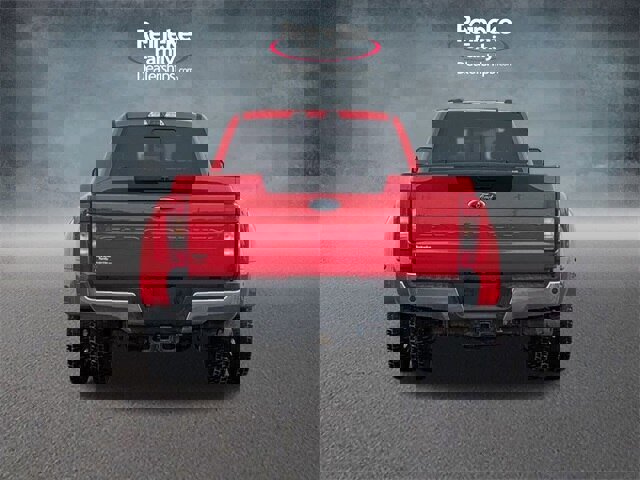 Certified 2022 Ford F450 XLT w/ XLT Value Package image 3