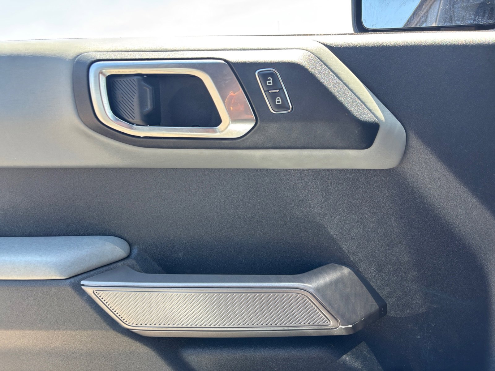 Certified 2021 Ford Bronco Badlands AWD/4WD image 16