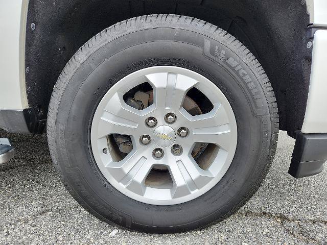 Used 2018 Chevrolet Silverado 1500 LT w/ Texas Edition AWD/4WD image 8