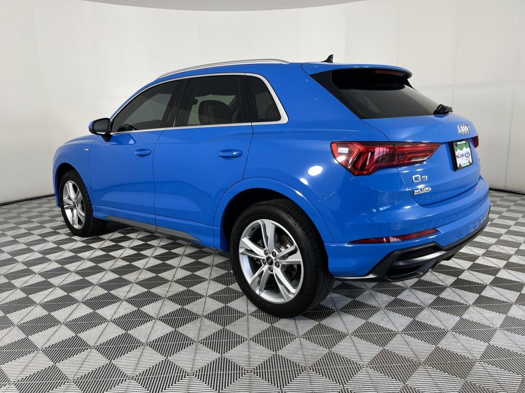 Used 2022 Audi Q3 2.0T Premium image 3