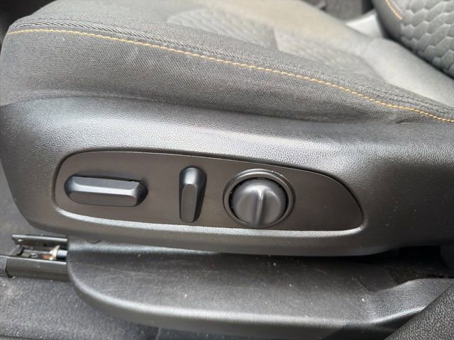 Used 2021 Chevrolet Equinox LT AWD/4WD image 24