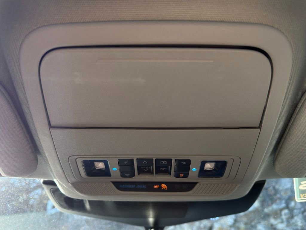 Certified 2022 Ford Explorer XLT w/ Equipment Group 202A image 15