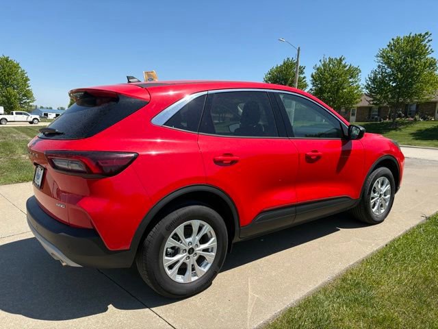 Certified 2024 Ford Escape Active w/ Tech Pack #1 AWD/4WD image 4