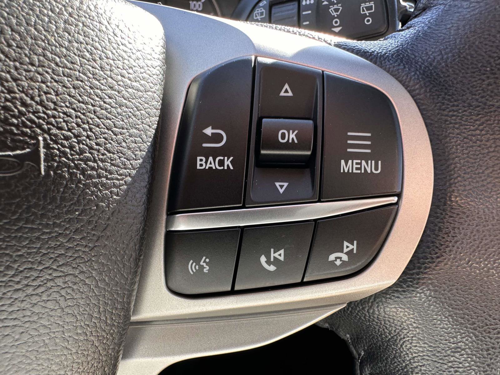 Certified 2022 Ford Explorer XLT w/ Equipment Group 202A image 19