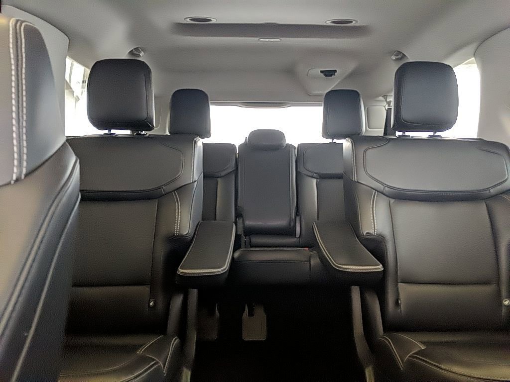 Certified 2025 Ford Expedition Max Platinum image 35