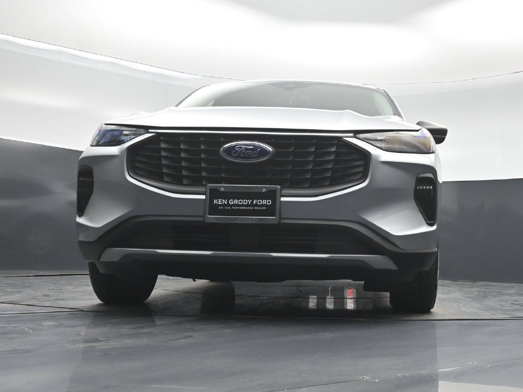 Certified 2023 Ford Escape Active FWD image 43