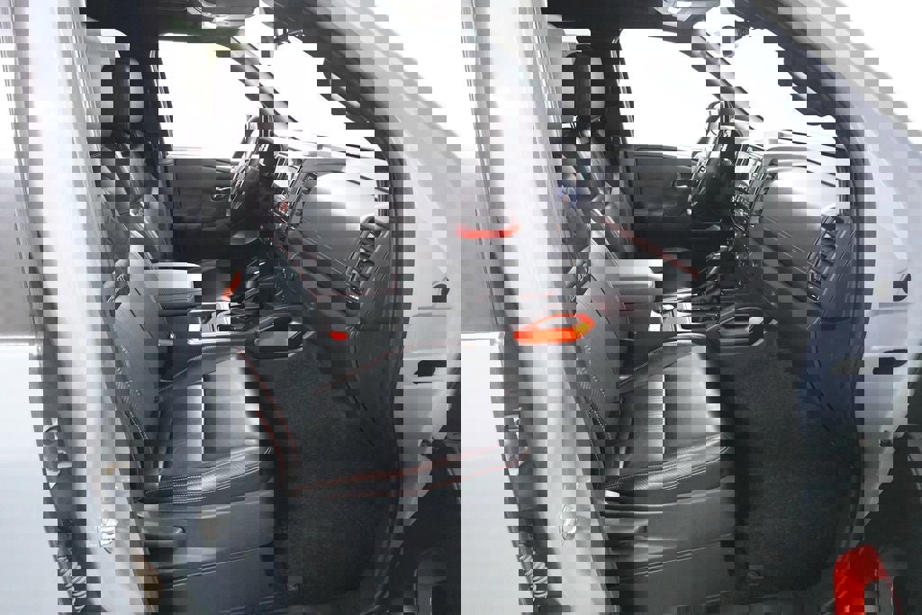 Used 2023 Nissan Frontier PRO-4X w/ Pro-4X Premium Package image 33