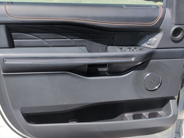 Certified 2023 Ford Expedition Platinum AWD/4WD image 13