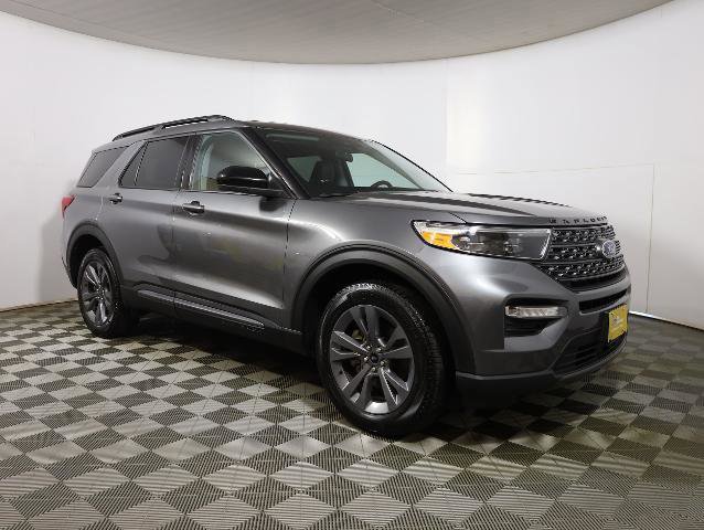 Certified 2023 Ford Explorer XLT w/ Equipment Group 202A image 5