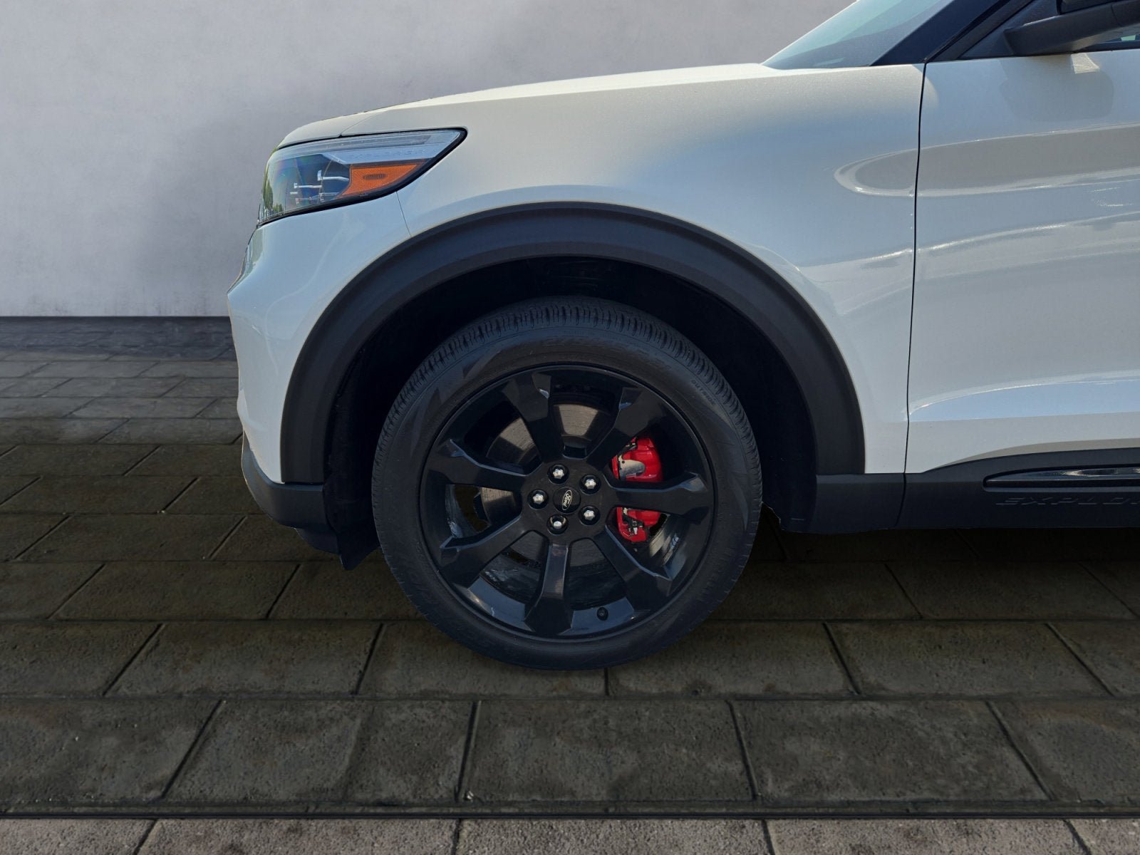 Certified 2023 Ford Explorer ST w/ Equipment Group 401A AWD/4WD image 27
