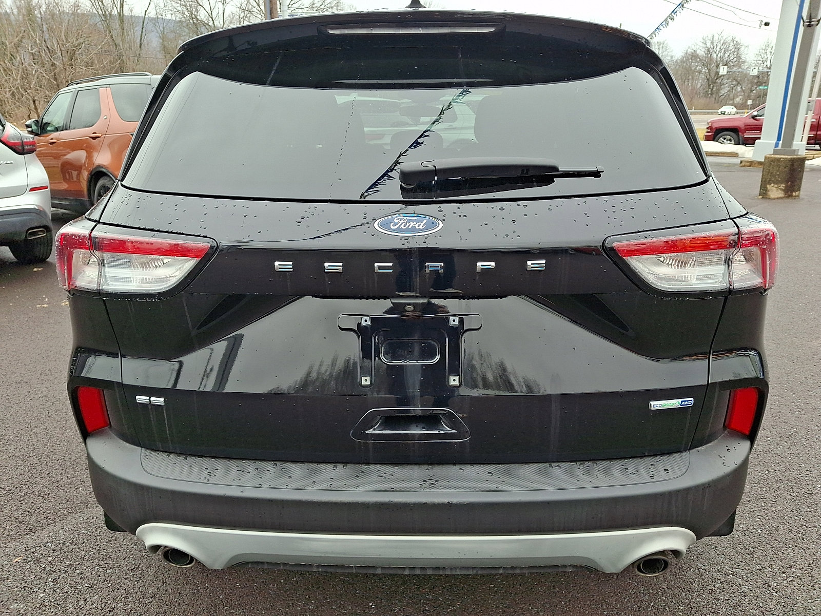 Certified 2020 Ford Escape SE image 9