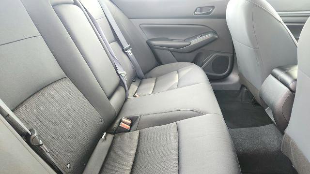 Used 2024 Nissan Altima 2.5 S image 30