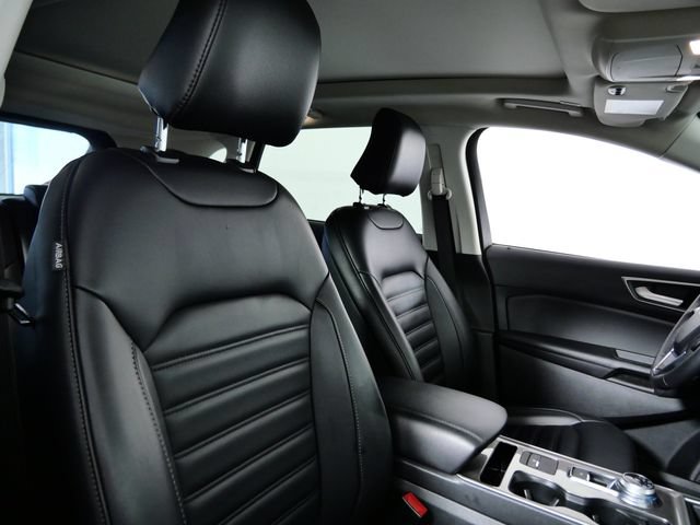 Certified 2024 Ford Edge SEL w/ Convenience Package AWD/4WD image 12