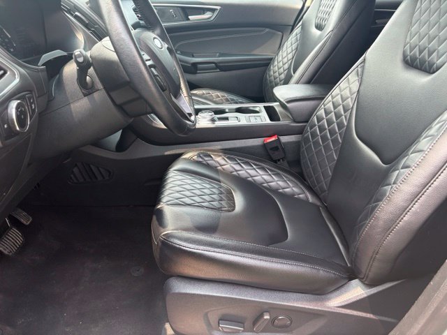 Certified 2024 Ford Edge Titanium AWD/4WD image 11