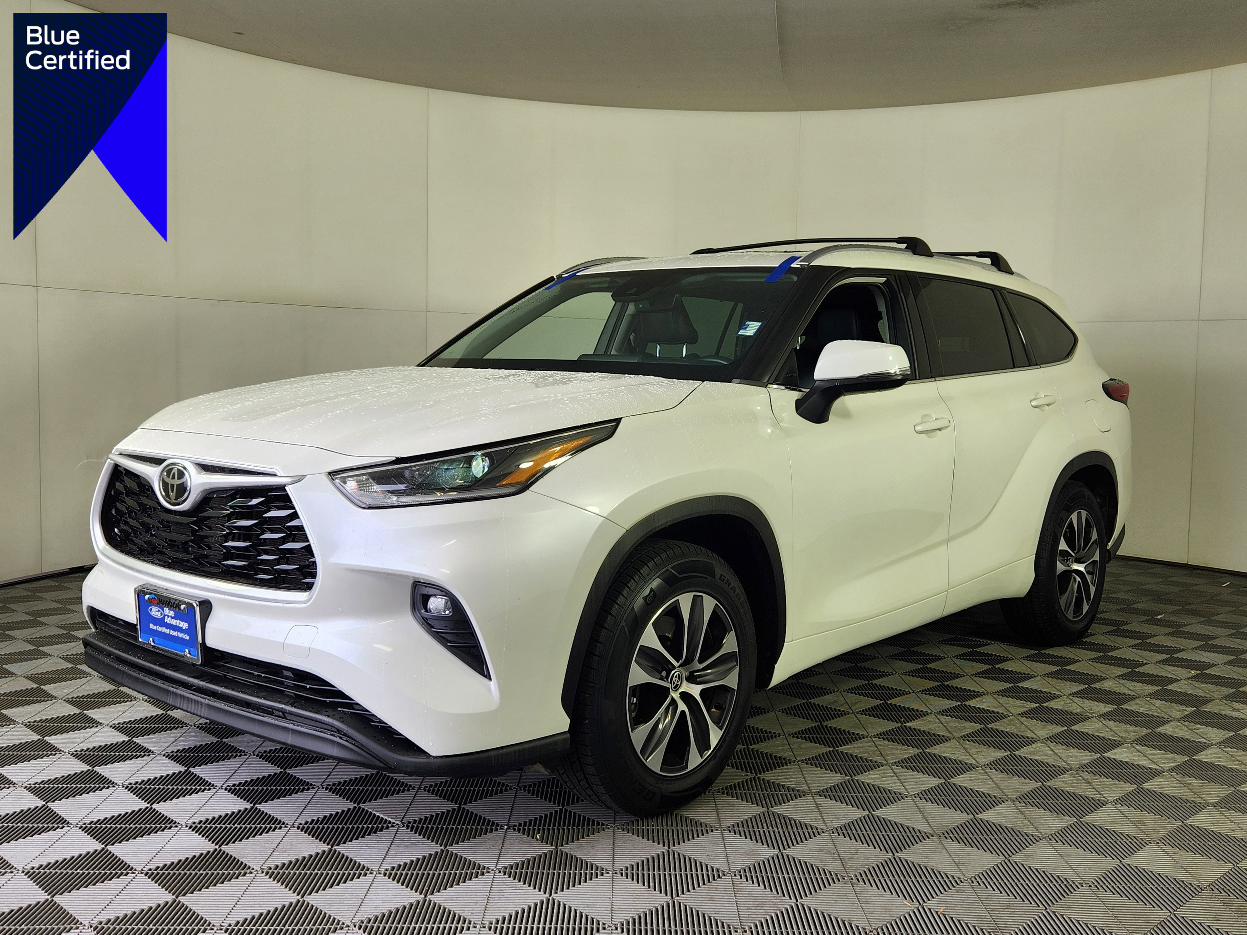 Used 2021 Toyota Highlander XLE
