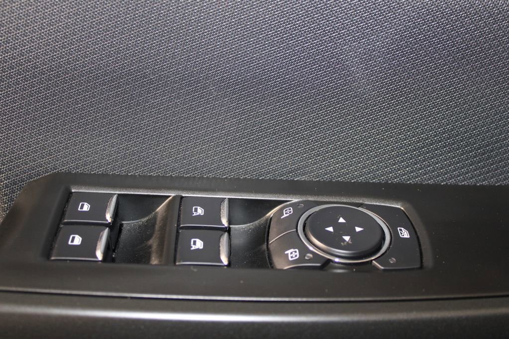 Certified 2025 Ford F150 STX w/ Equipment Group 200A image 19