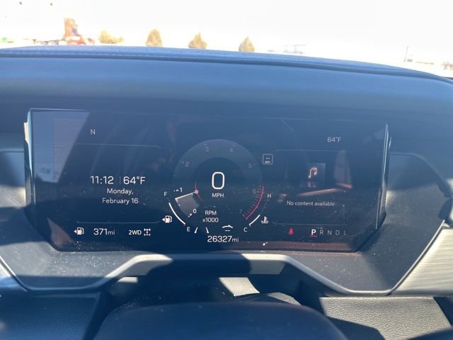 Used 2024 GMC Acadia AT4 w/ Luxury Package image 14