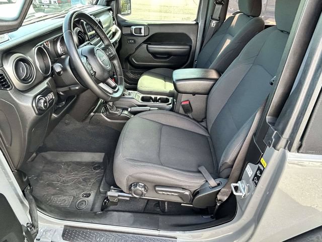 Used 2022 Jeep Wrangler Sport AWD/4WD image 14