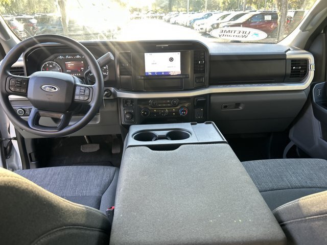 Certified 2025 Ford F350 XLT AWD/4WD image 25