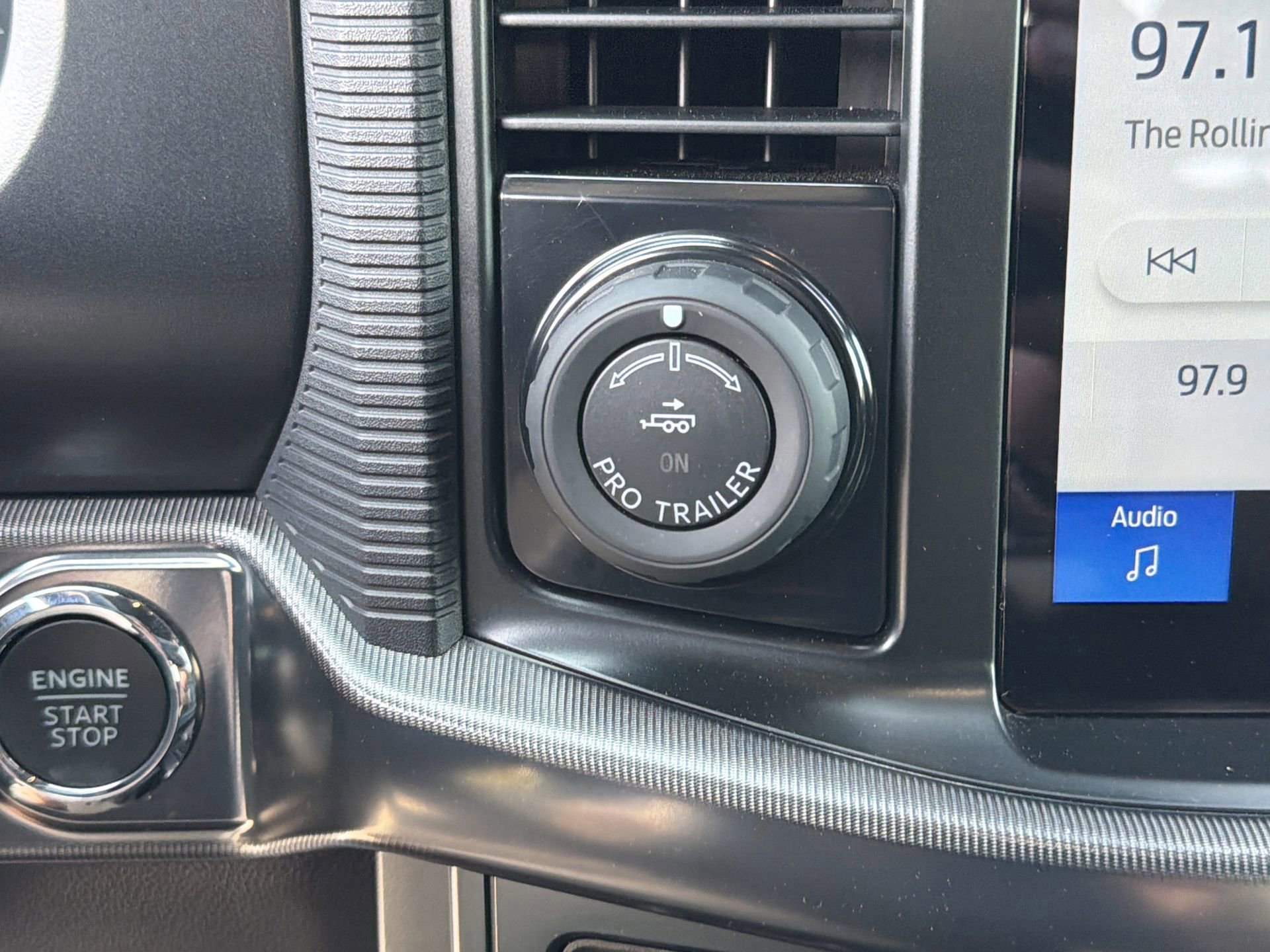 Certified 2025 Ford F150 Raptor image 15