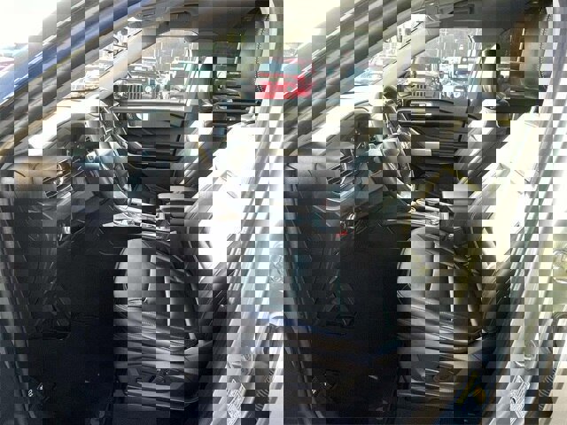 Certified 2022 Ford Explorer XLT w/ Equipment Group 202A image 13