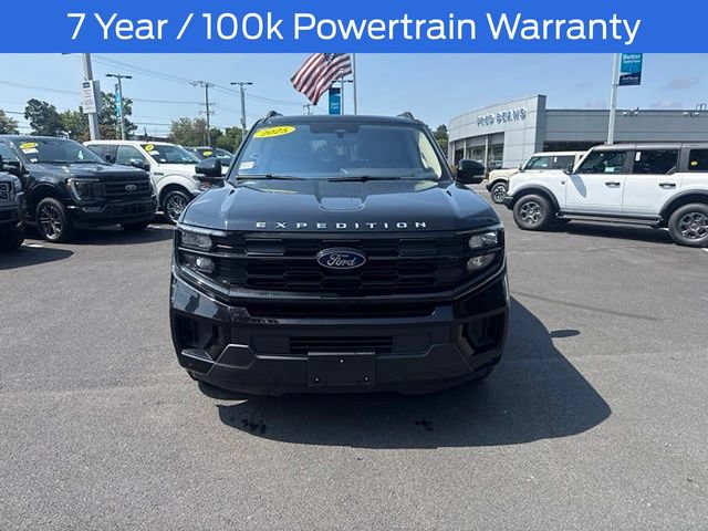 Certified 2025 Ford Expedition Active AWD/4WD image 2