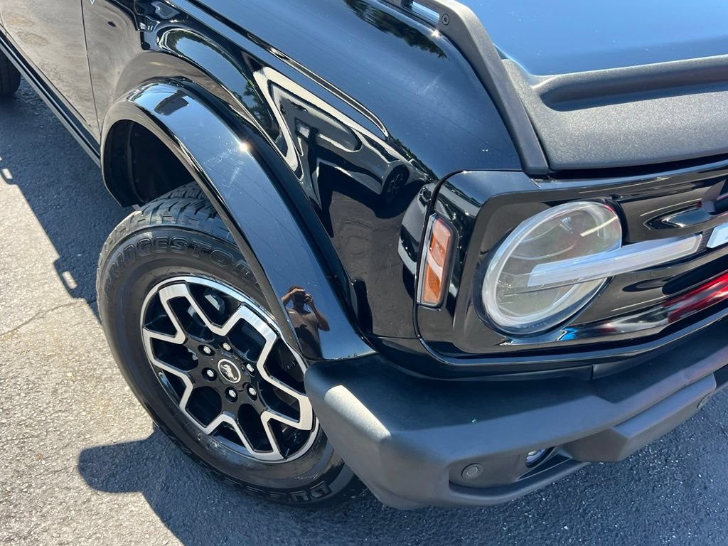 Certified 2025 Ford Bronco Outer Banks AWD/4WD image 2