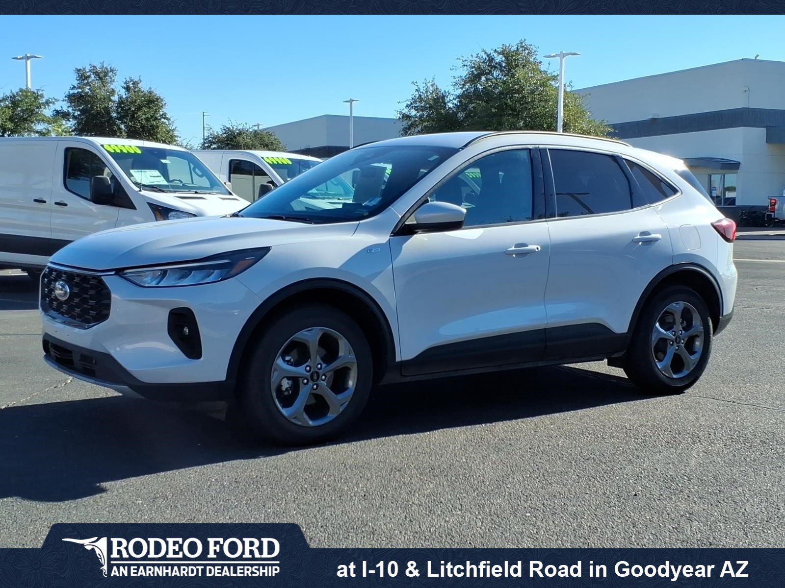 Certified 2025 Ford Escape ST-Line Select AWD/4WD image 1