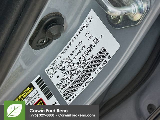 Used 2021 Toyota Tacoma SR5 AWD/4WD image 30