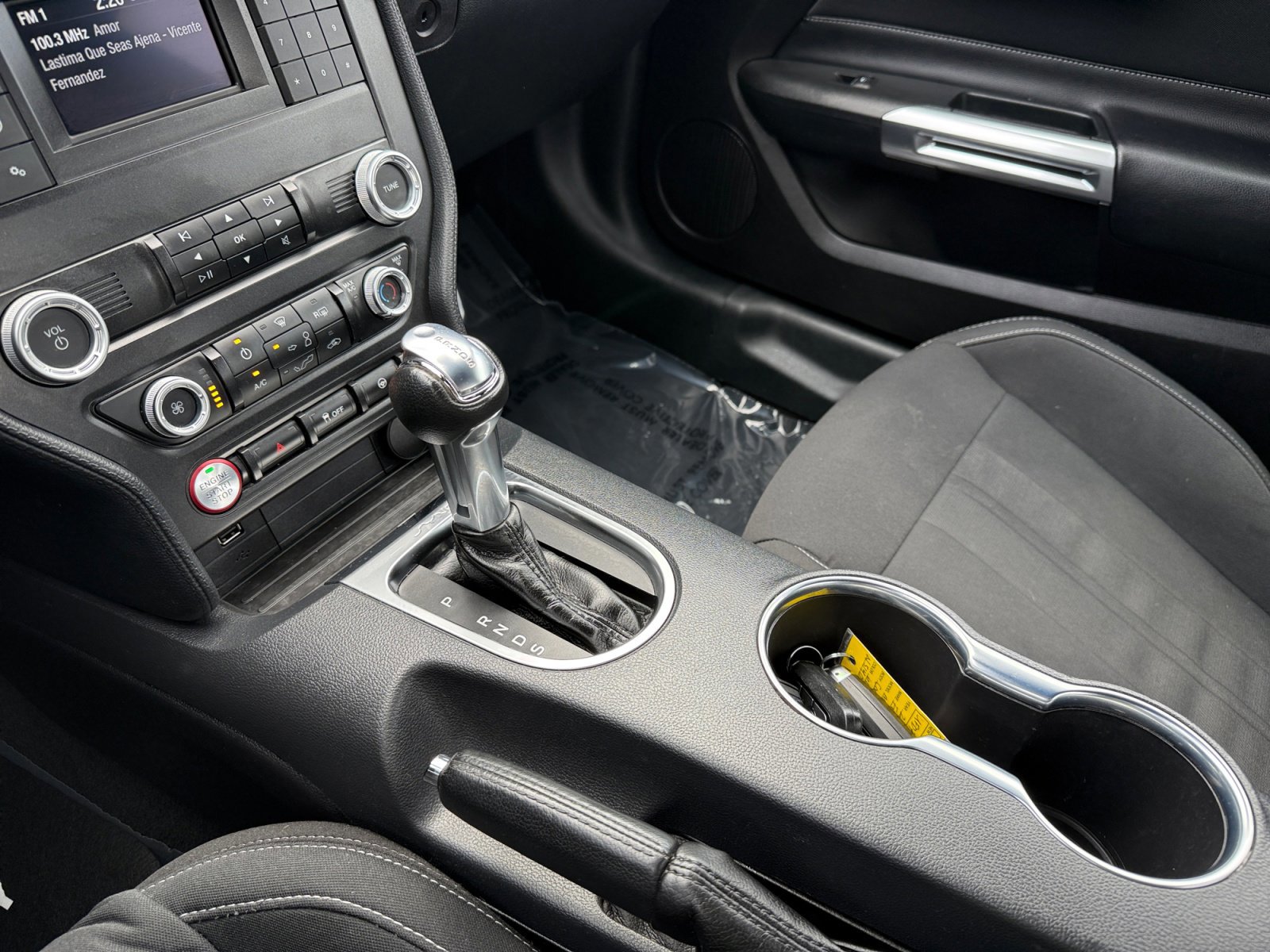 Certified 2022 Ford Mustang Coupe RWD image 13