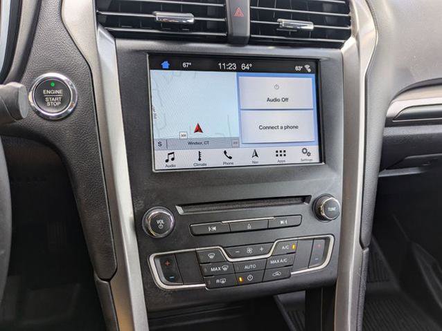 Certified 2017 Ford Fusion SE w/ Equipment Group 201A AWD/4WD image 20