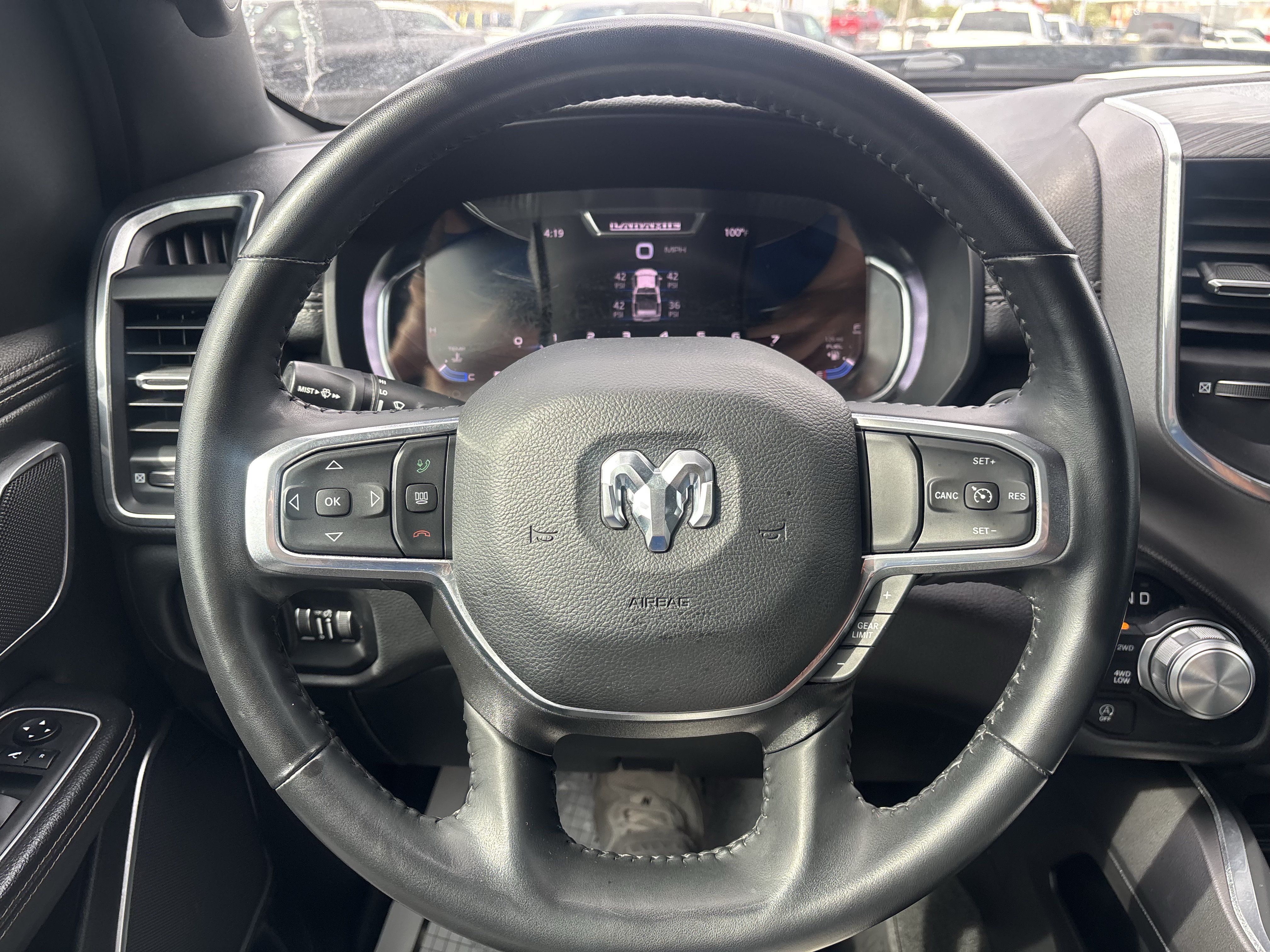 Used 2023 RAM 1500 Laramie AWD/4WD image 26