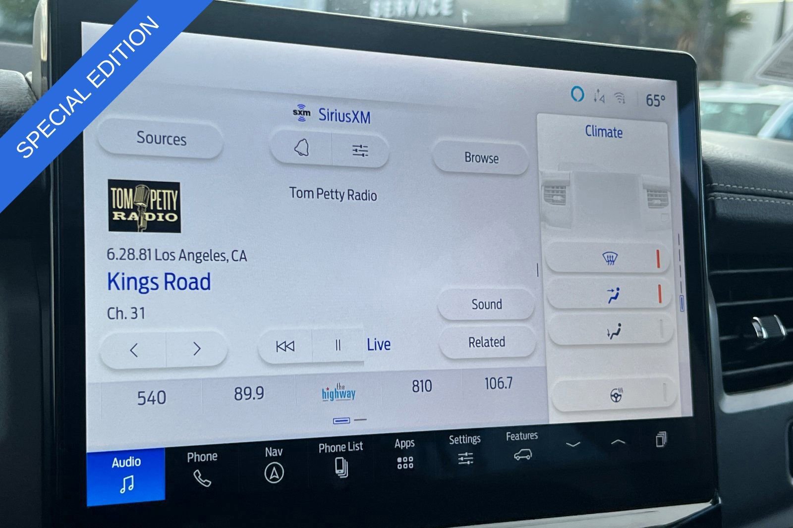 Certified 2023 Ford Expedition Max XLT image 21