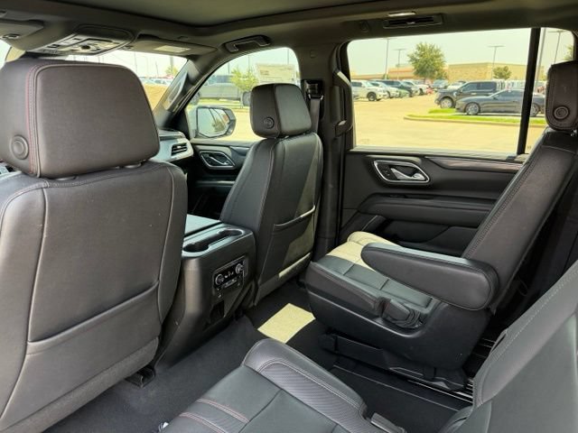 Used 2023 Chevrolet Suburban RST w/ Sport Performance Package AWD/4WD image 25