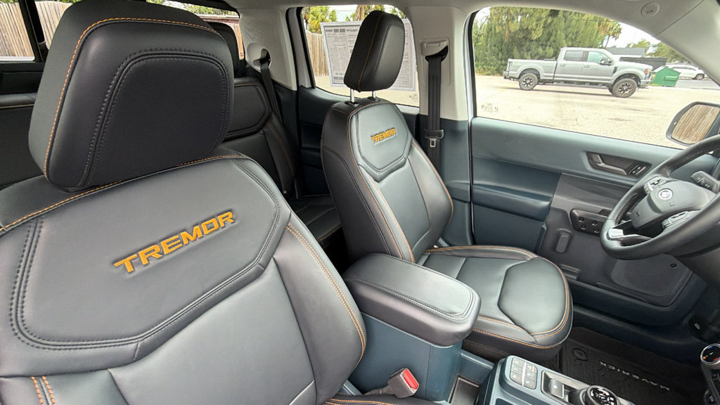 Certified 2024 Ford Maverick Tremor w/ Tremor Off-Road Package AWD/4WD image 28