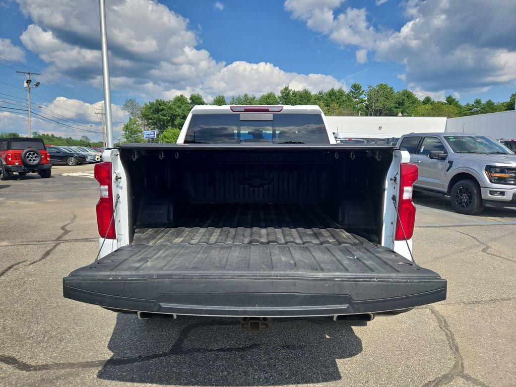 Used 2021 Chevrolet Silverado 1500 LT Trail Boss w/ Convenience Package II AWD/4WD image 3