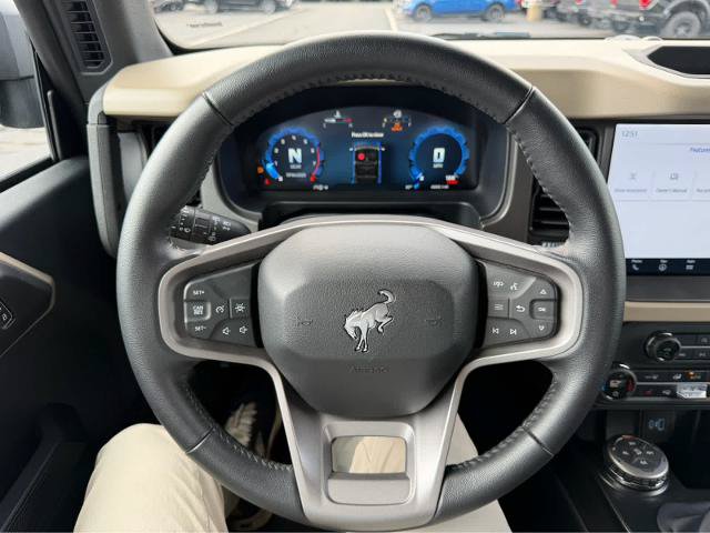 Certified 2025 Ford Bronco Big Bend w/ Sasquatch Package AWD/4WD image 16
