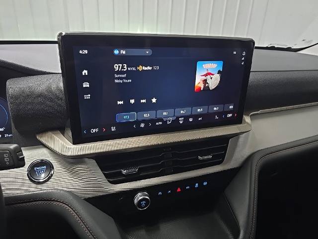 Certified 2025 Ford Explorer Active w/ Active Comfort Package AWD/4WD image 27