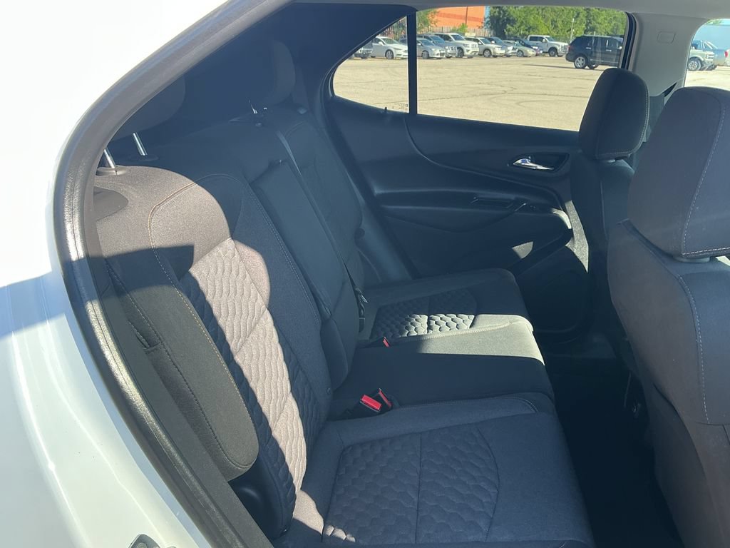 Used 2019 Chevrolet Equinox LT AWD/4WD image 14