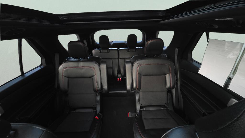 Certified 2023 Ford Explorer ST-Line w/ Class IV Trailer Tow Package image 24