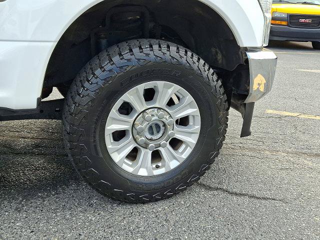 Certified 2022 Ford F250 XLT AWD/4WD image 28