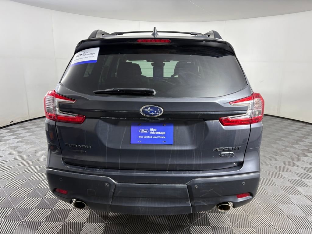 Used 2023 Subaru Ascent Onyx Edition image 4