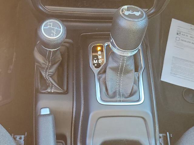 Used 2024 Jeep Wrangler Sport S image 33