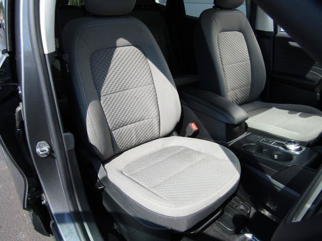 Certified 2022 Ford Escape SE w/ SE Sport Appearance Package AWD/4WD image 8