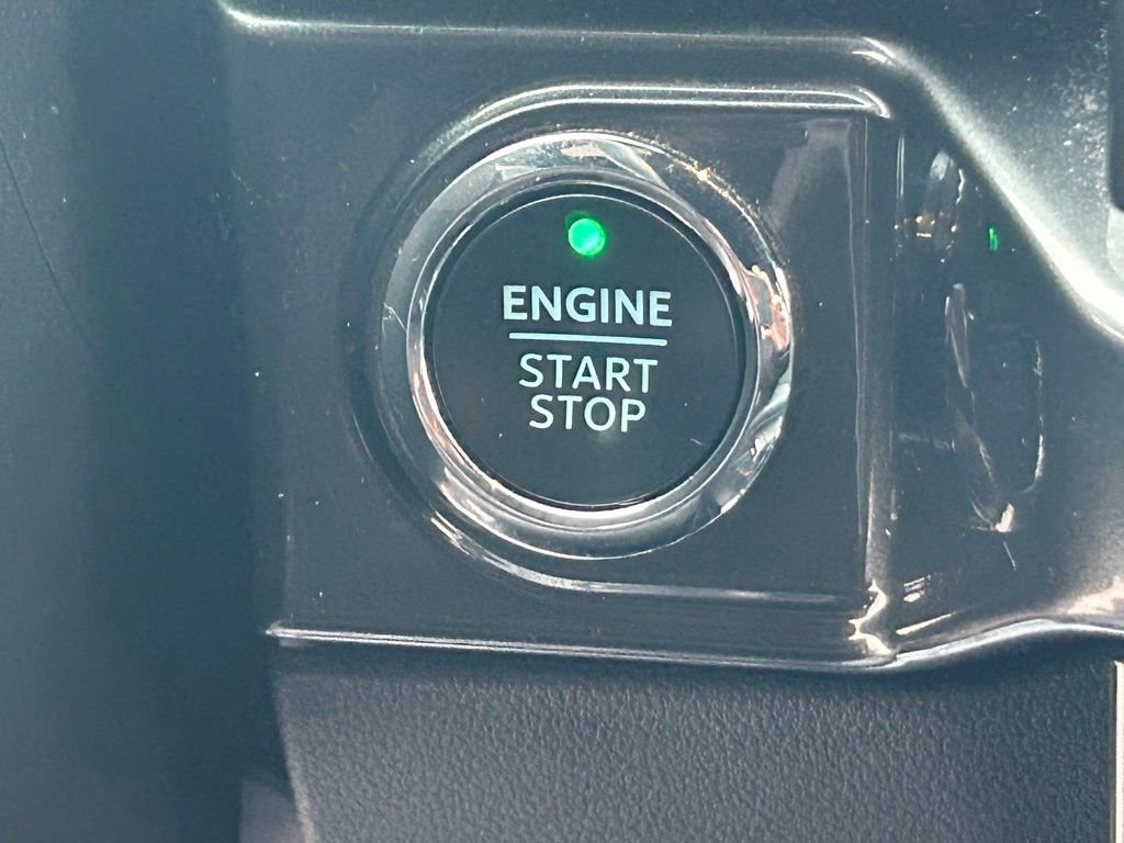 Certified 2021 Ford F150 XLT w/ Equipment Group 302A High image 43