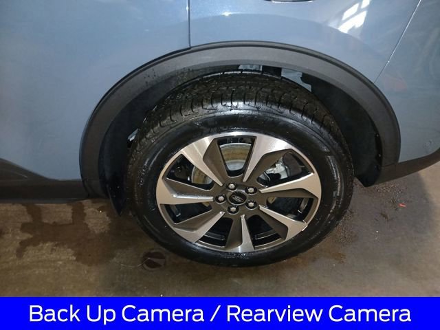 Certified 2023 Ford Escape Platinum w/ Premium Technology Package image 5