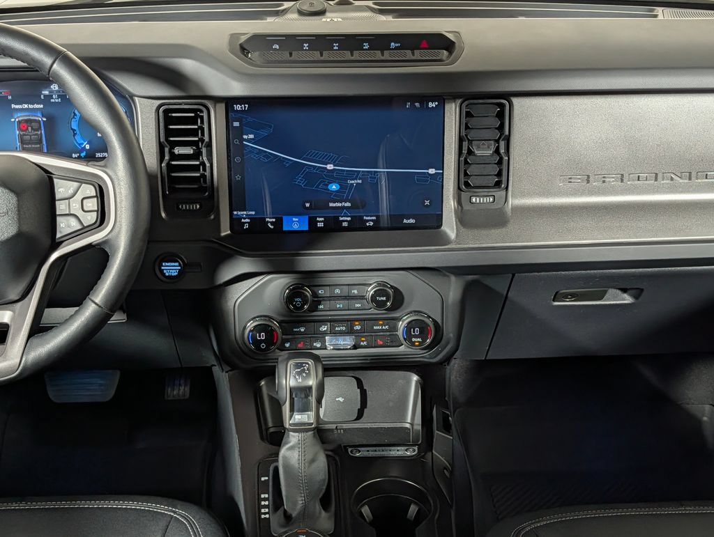 Certified 2025 Ford Bronco Badlands AWD/4WD image 15
