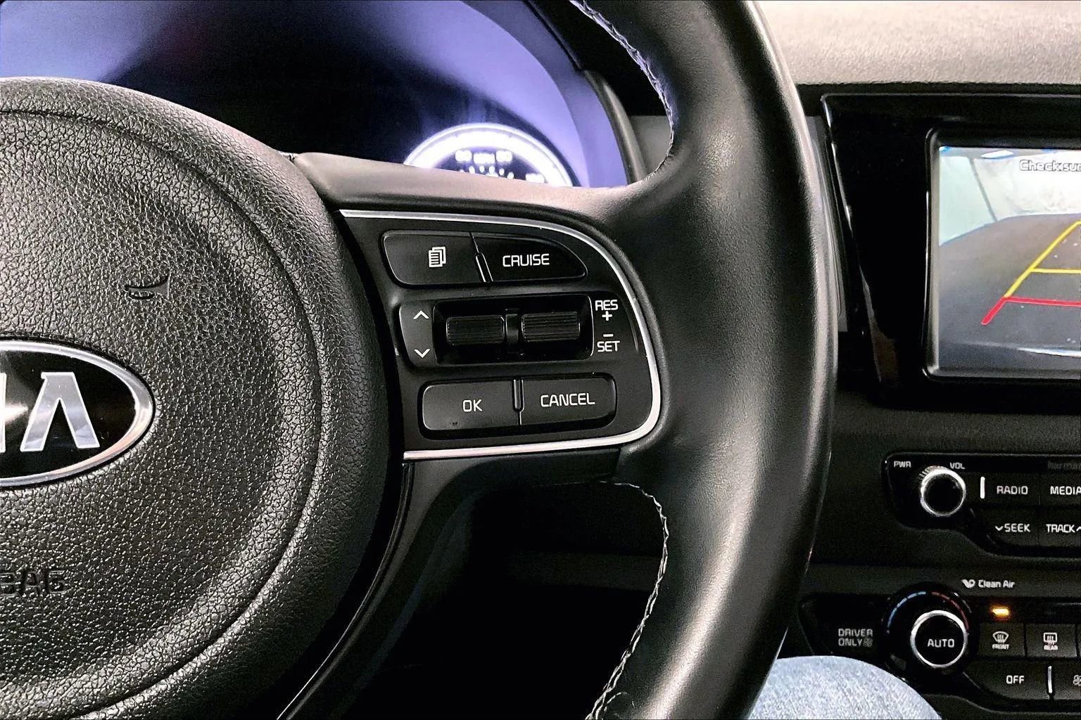 Used 2018 Kia Niro EX w/ Option Group 020 image 18